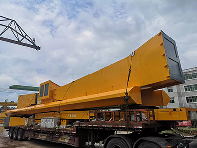 四川L型龍門起重機(jī)